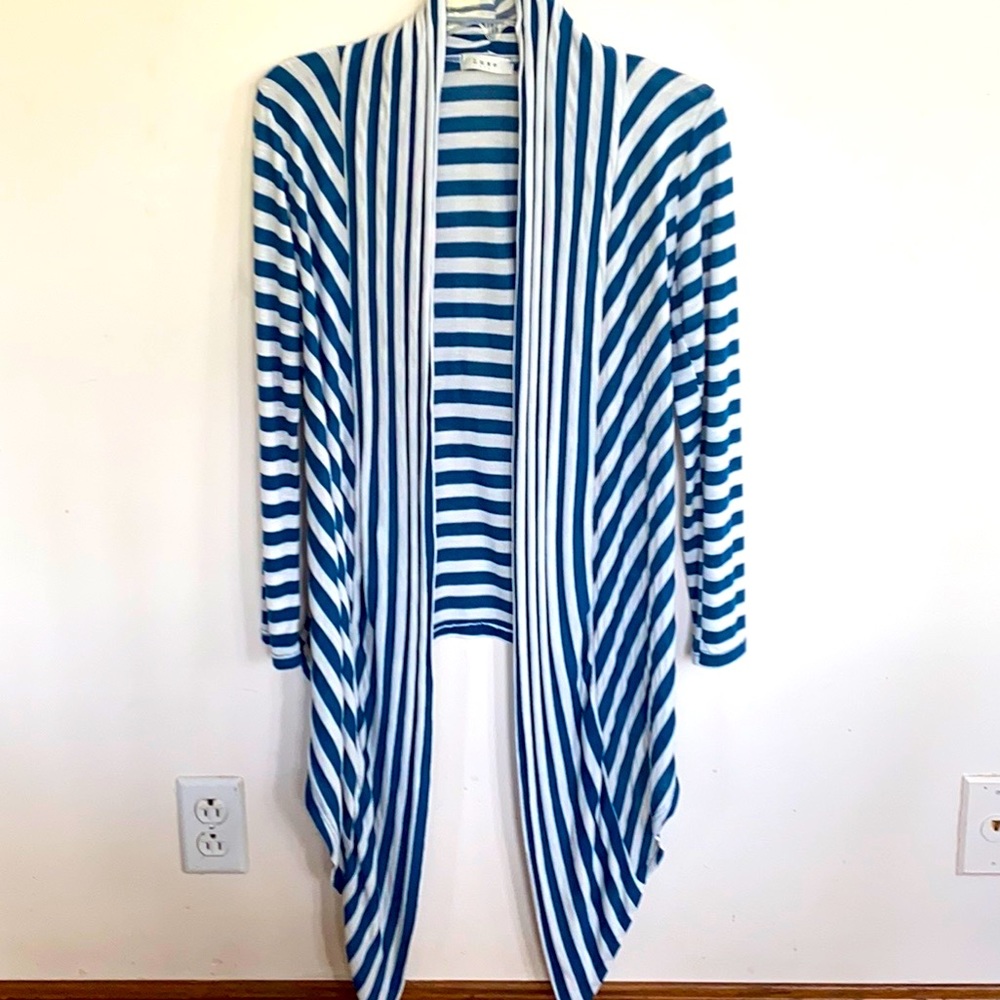 Luxe USA Women M Striped Pleated Waterfall Cardigan